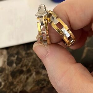 Chain link hoop earrings